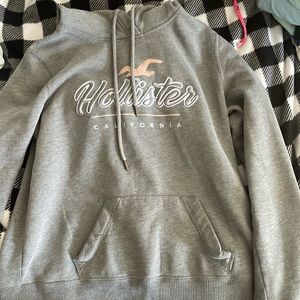 Hollister sweatshirt